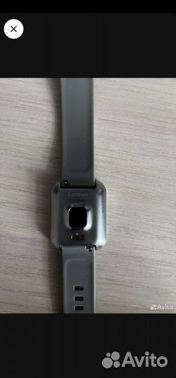 Lenovo часы