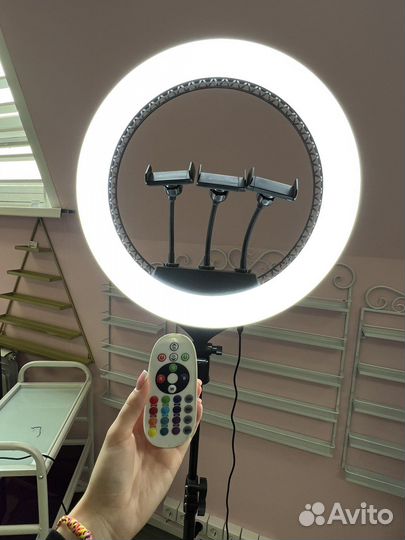 Лампа кольцевая RGB-18