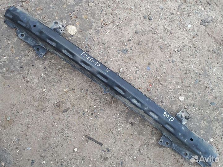 Усилитель переднего бампера фольксваген гольф 4