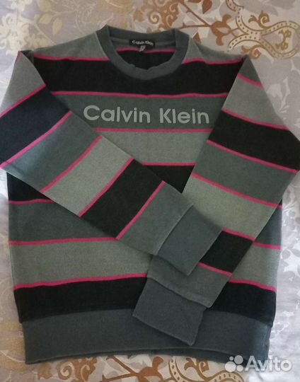 Джемпер Calvin Klein размер 152 Унисекс