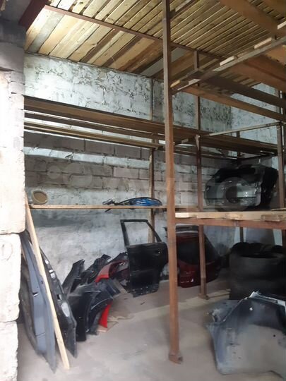 Гараж, > 30 м²