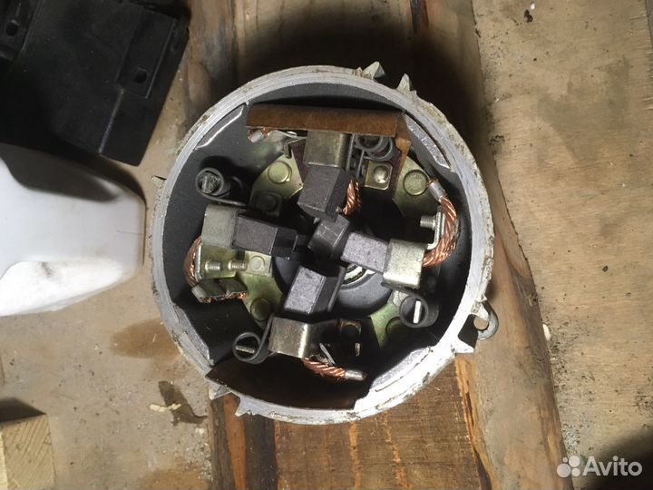 Якорь, втягивающее шетки ст142 от камаза и ЗИЛ 130