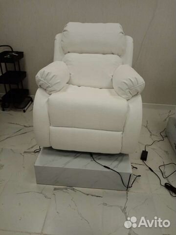 Кресло реклайнер электрическое