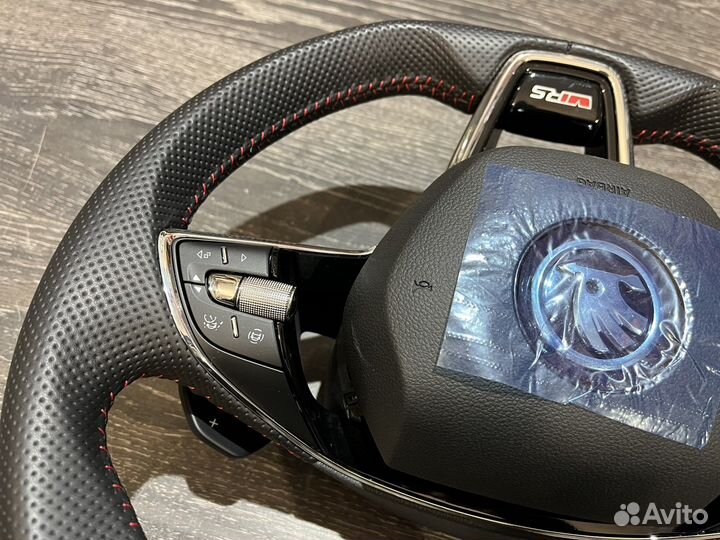 Спорт руль VRS skoda 2021 MQB