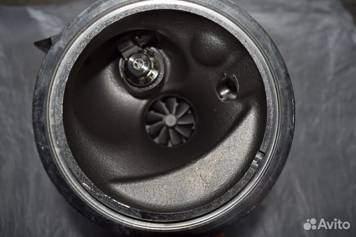 Новая турбина Audi A6 RS4 06M145703D