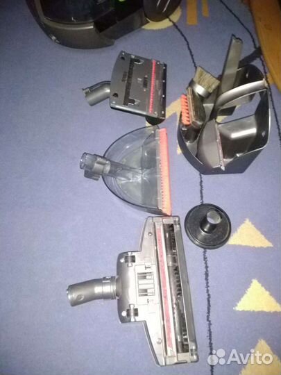 Моющий пылесос Bissell