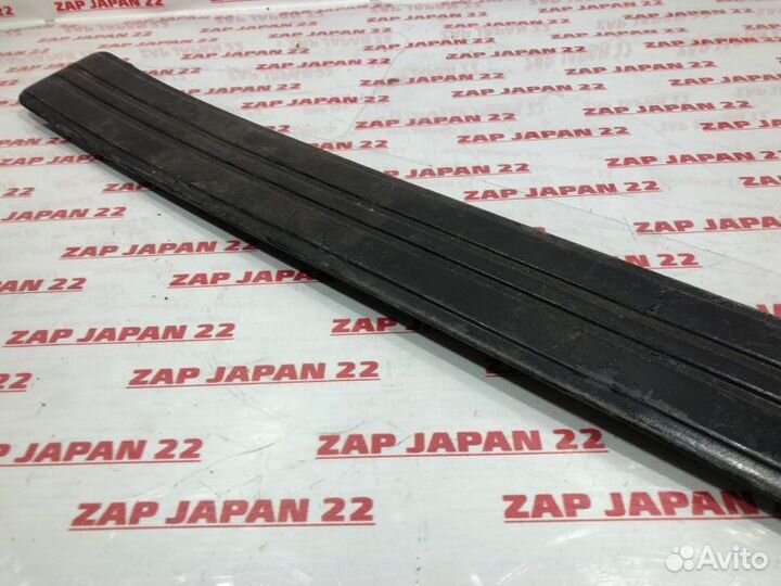 Накладка бампера задняя Mitsubishi Pajero Sport