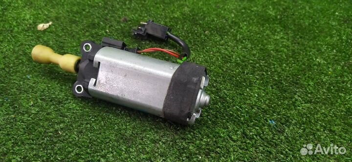 Мотор рулевой колонки Mercedes Cls350 272.964 2005