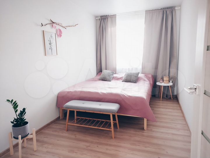 2-к. квартира, 55 м², 4/4 эт.