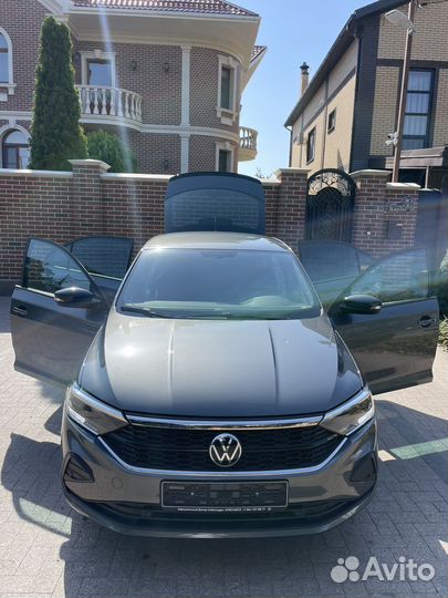 Volkswagen Polo 1.6 AT, 2022, 150 км