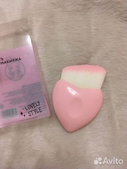 Кисти для макияжа