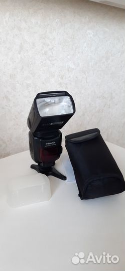 Фотовспышка triopo speedlight TR-586EX