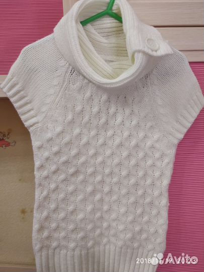 Безрукавка для девочки