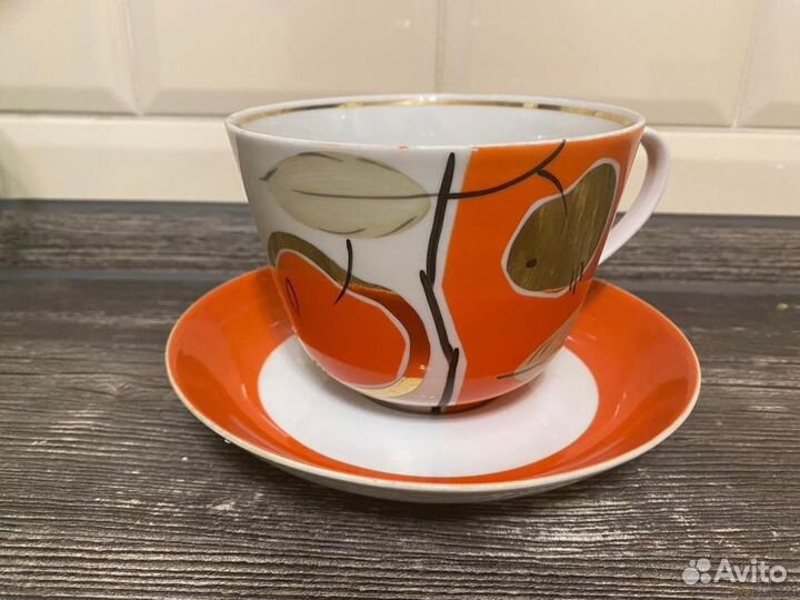 Фарфоровые чайные чашки гиганты