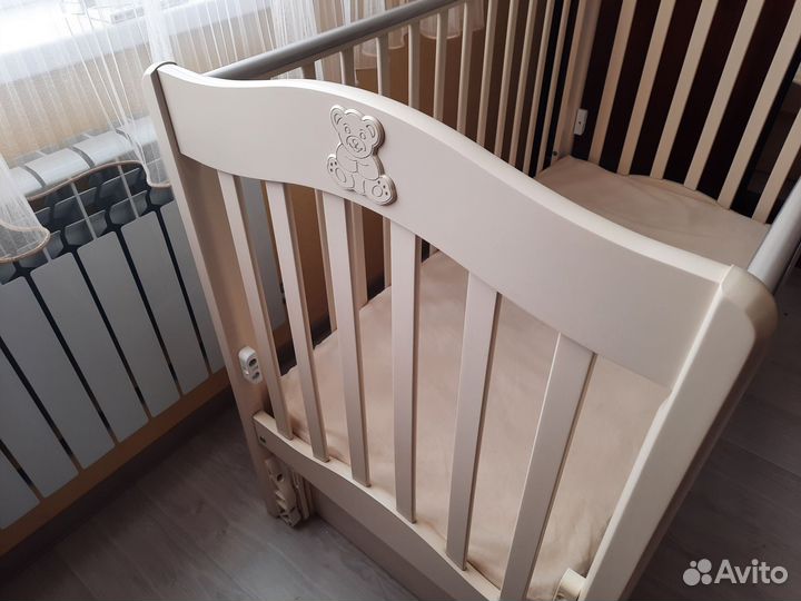 Детская кроватка с маятником Гандылян Ванечка