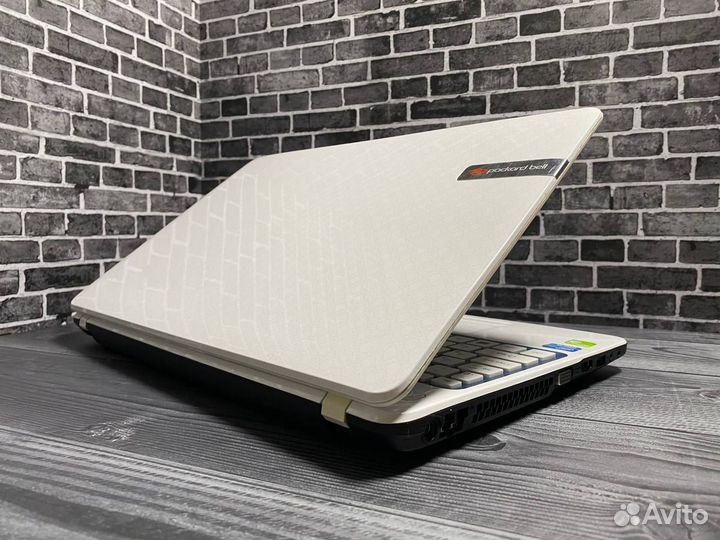 Игровой ноутбук Packard Bell i5/8Gb/2видео/240SSD