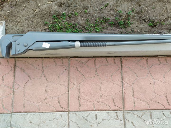 Ключ трубный