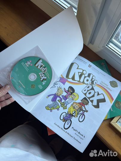 Kids box 4 новый учебник и тетрадь
