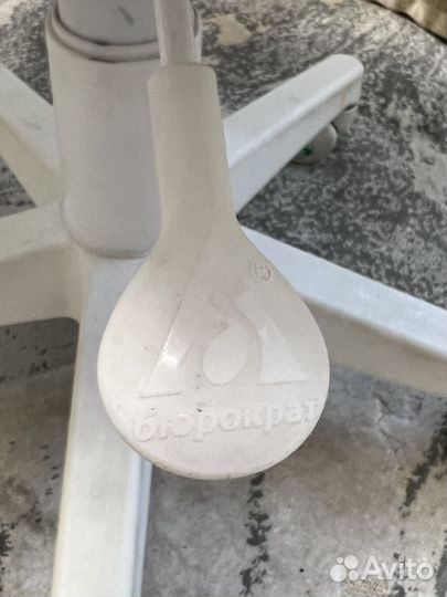 Компьютерное кресло