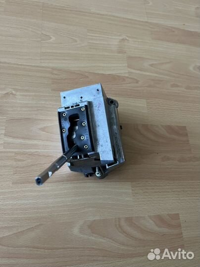 Селектор АКПП мерседес 220