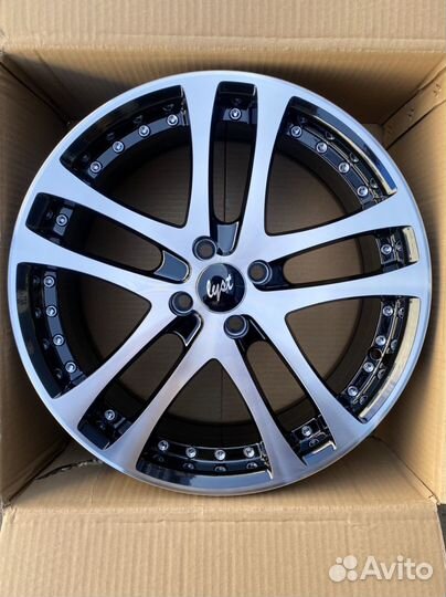 Новые диски R16 для на LADA Priora