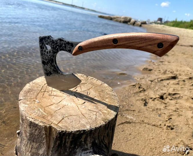 Топор кованый
