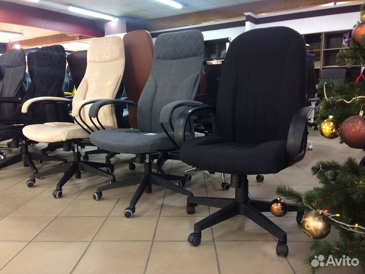 Компьютерное кресло