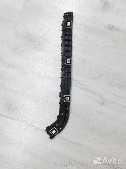 Кронштейн бампера Honda CR-V