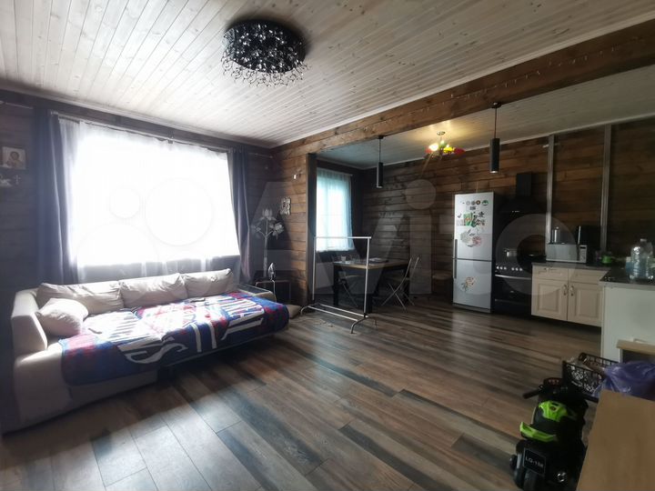 Дом 170 м² на участке 12 сот.