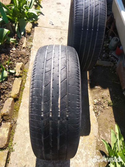 Bridgestone Turanza ER30 235/65 R17