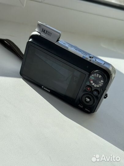 Canon powershot sx210 is