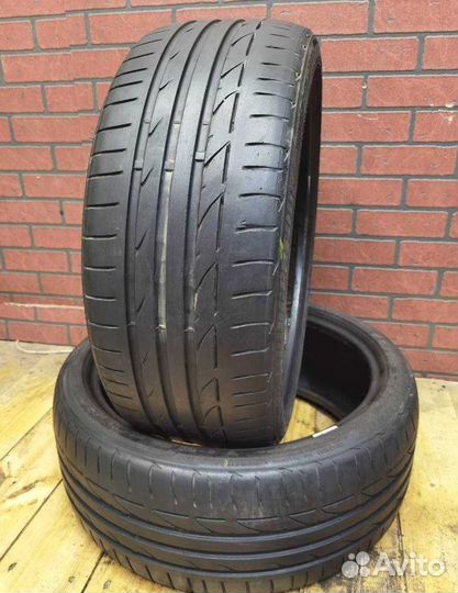 Bridgestone Potenza S001 225/40 R19 93Y