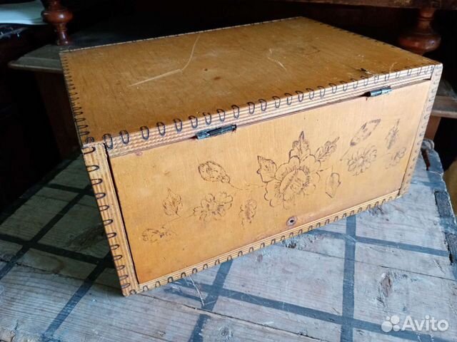 Советская деревянная хлебница. Лот 2