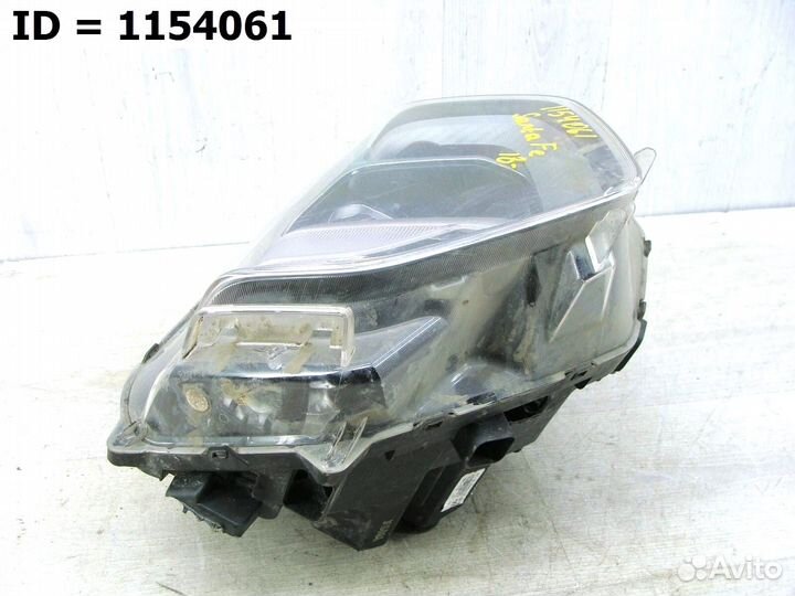 Фара правая Hyundai Santa Fe 4