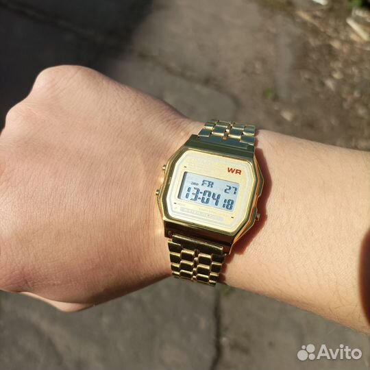 Casio Часы