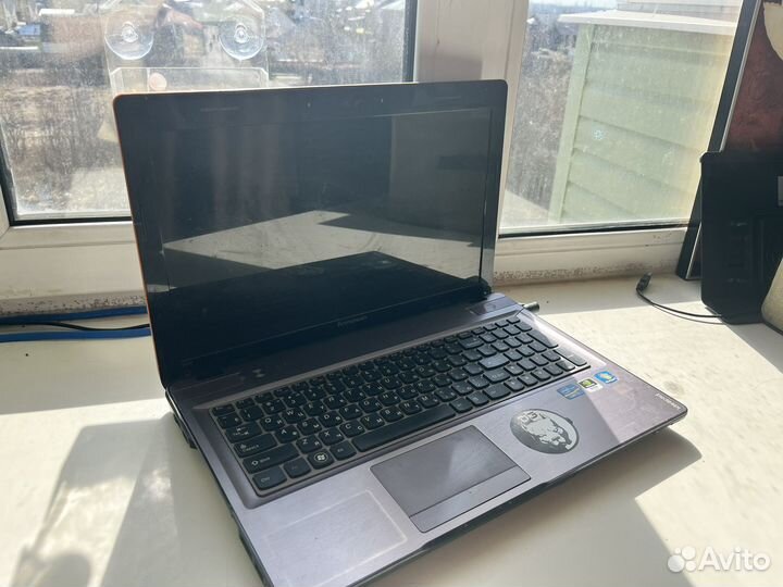 Ноутбук Lenovo