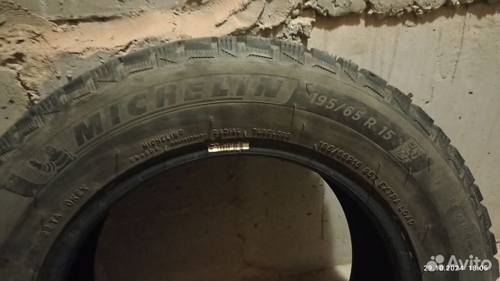 Michelin X-Ice North 4 195/65 R15