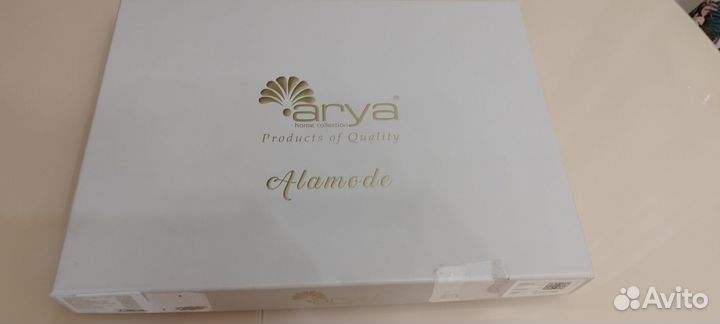 Коробка от постельного белья Arya