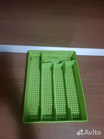 Лоток для столовых приборов