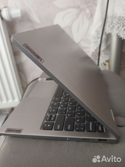 Ноутбук Lenovo ideapad flex 3