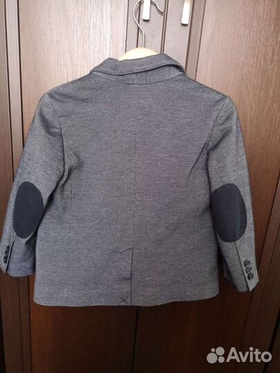Пиджак для мальчика H&M 98 размер