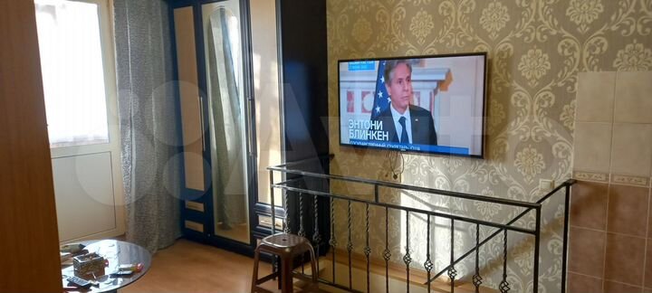 2-к. квартира, 81 м², 1/3 эт.