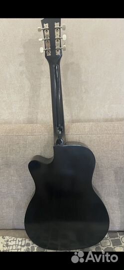 Акустическая гитара belucci