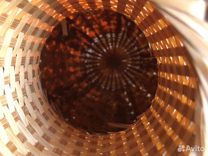 Вазы интерьерные