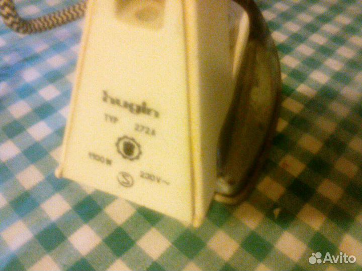 Утюг дорожный