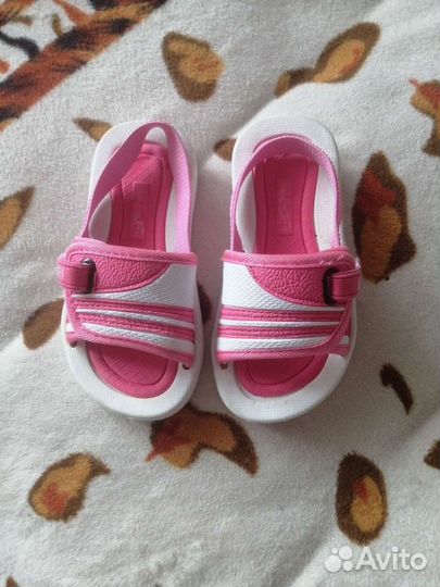 Обувь для девочки