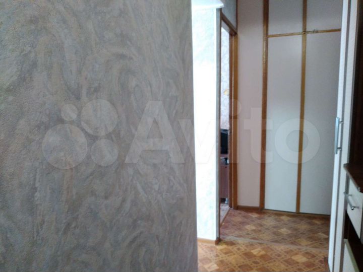 2-к. квартира, 50 м², 4/5 эт.