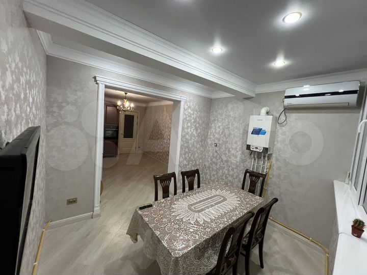 3-к. квартира, 124 м², 2/17 эт.