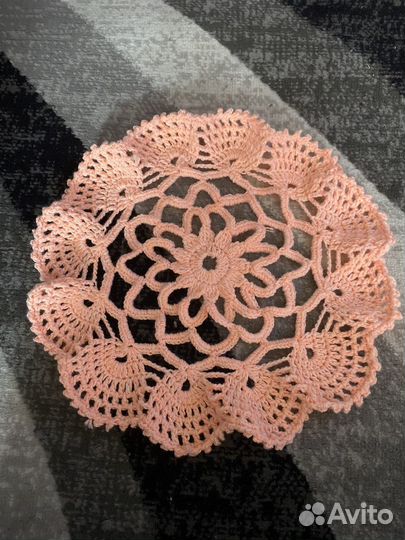Салфетка вязанная в наличии