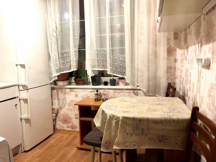 Комната 14 м² в 3-к., 4/9 эт.